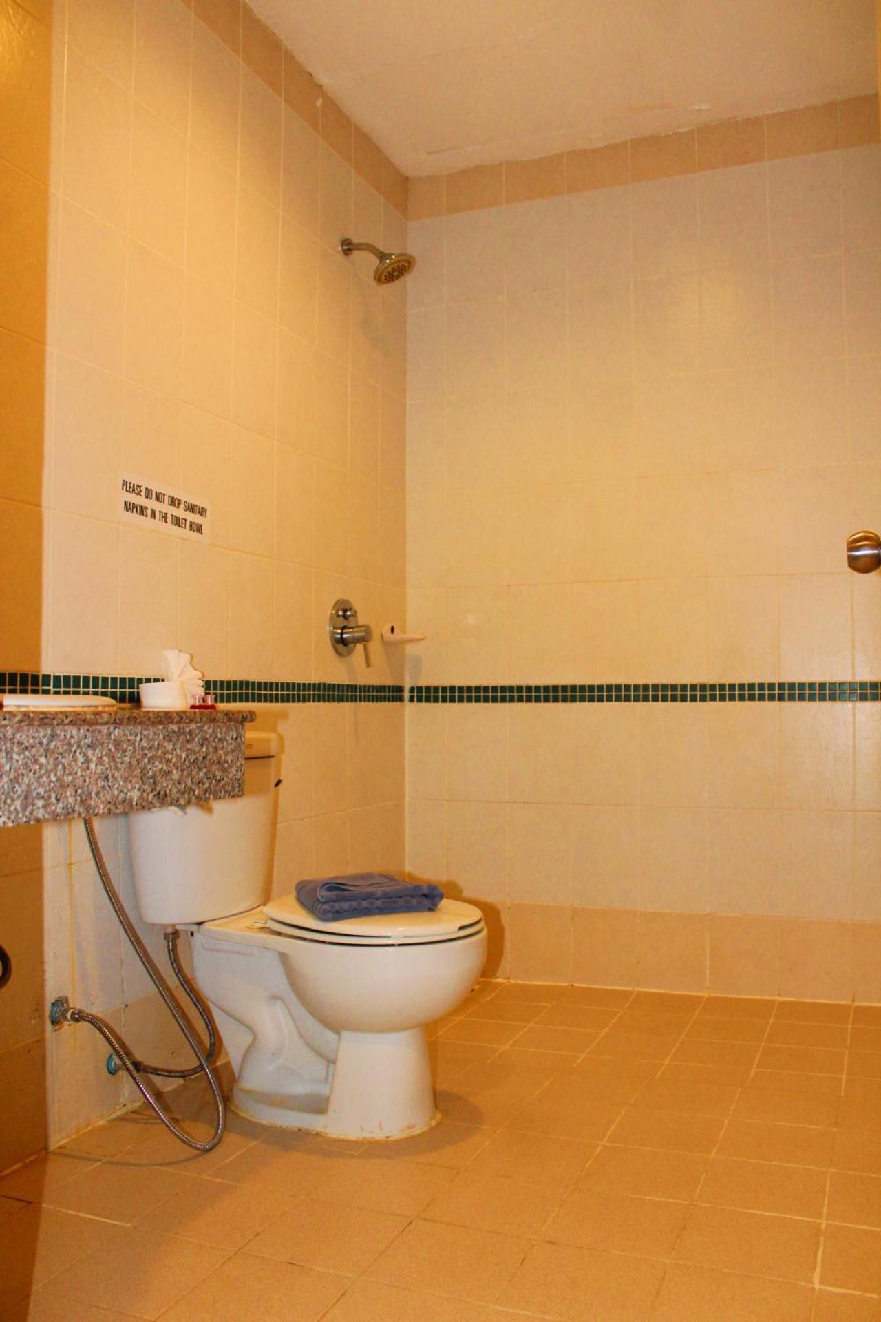 Hollywood Inn Hotel Patong Εξωτερικό φωτογραφία