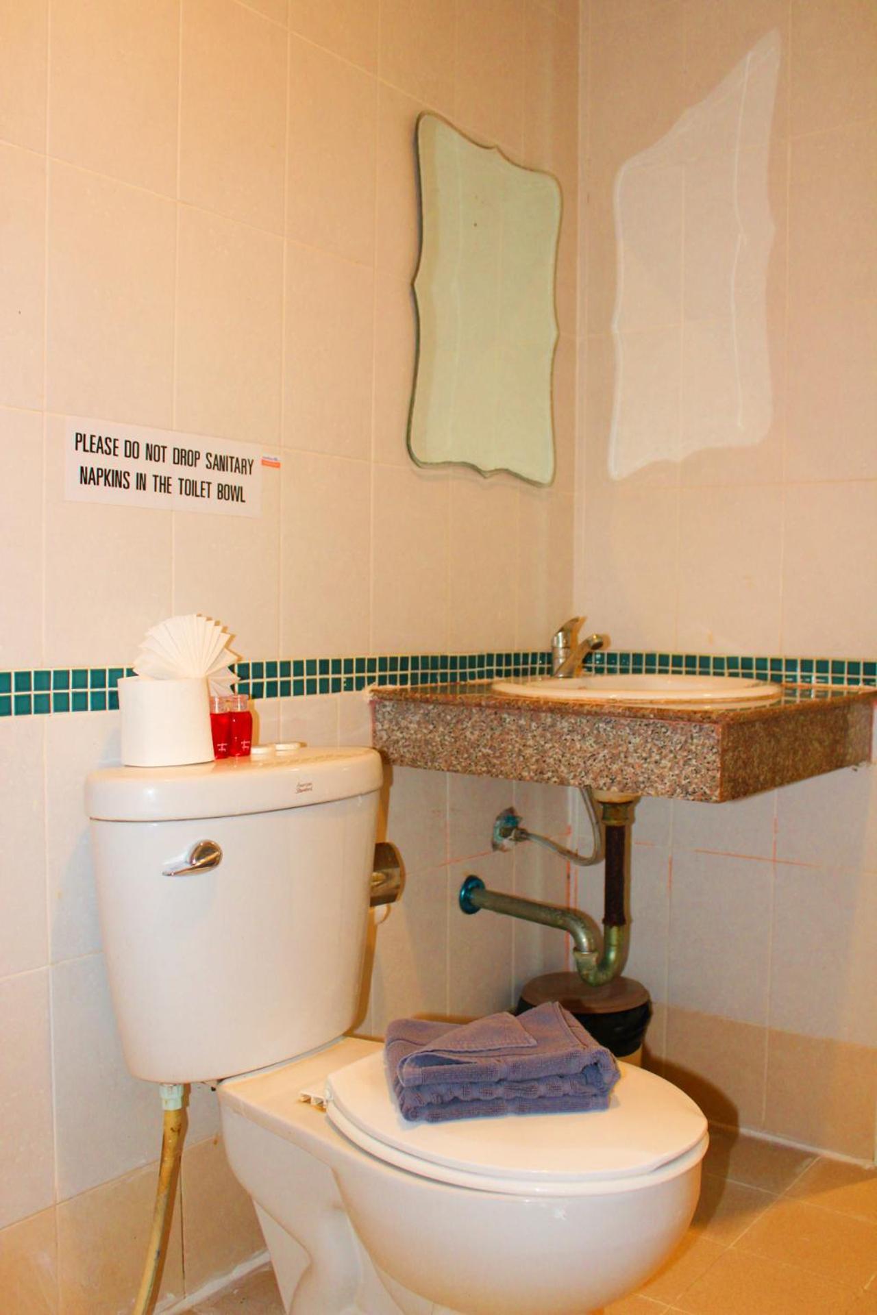 Hollywood Inn Hotel Patong Εξωτερικό φωτογραφία